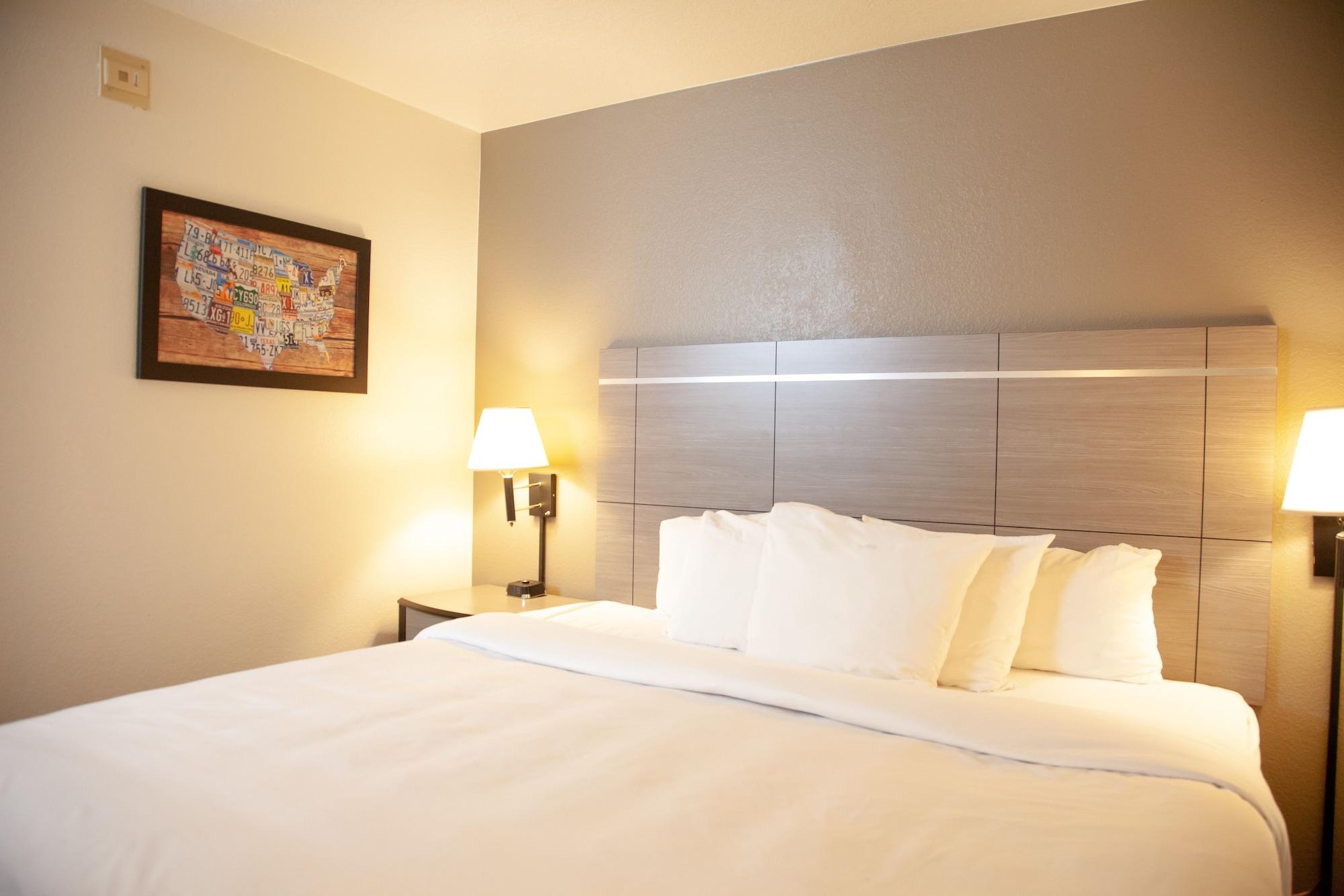 Econo Lodge Pueblo Esterno foto