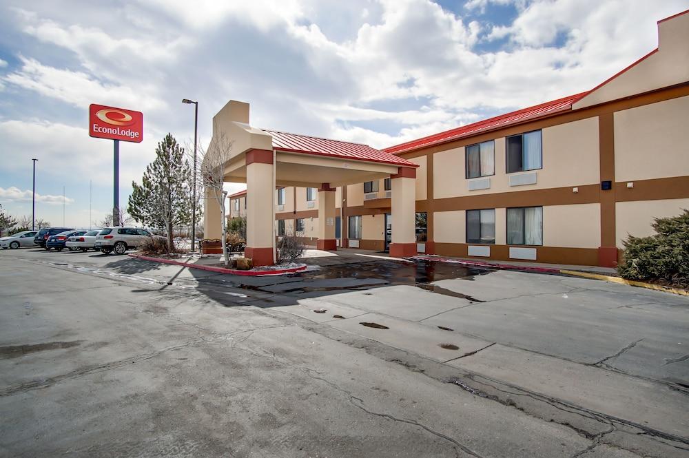 Econo Lodge Pueblo Esterno foto