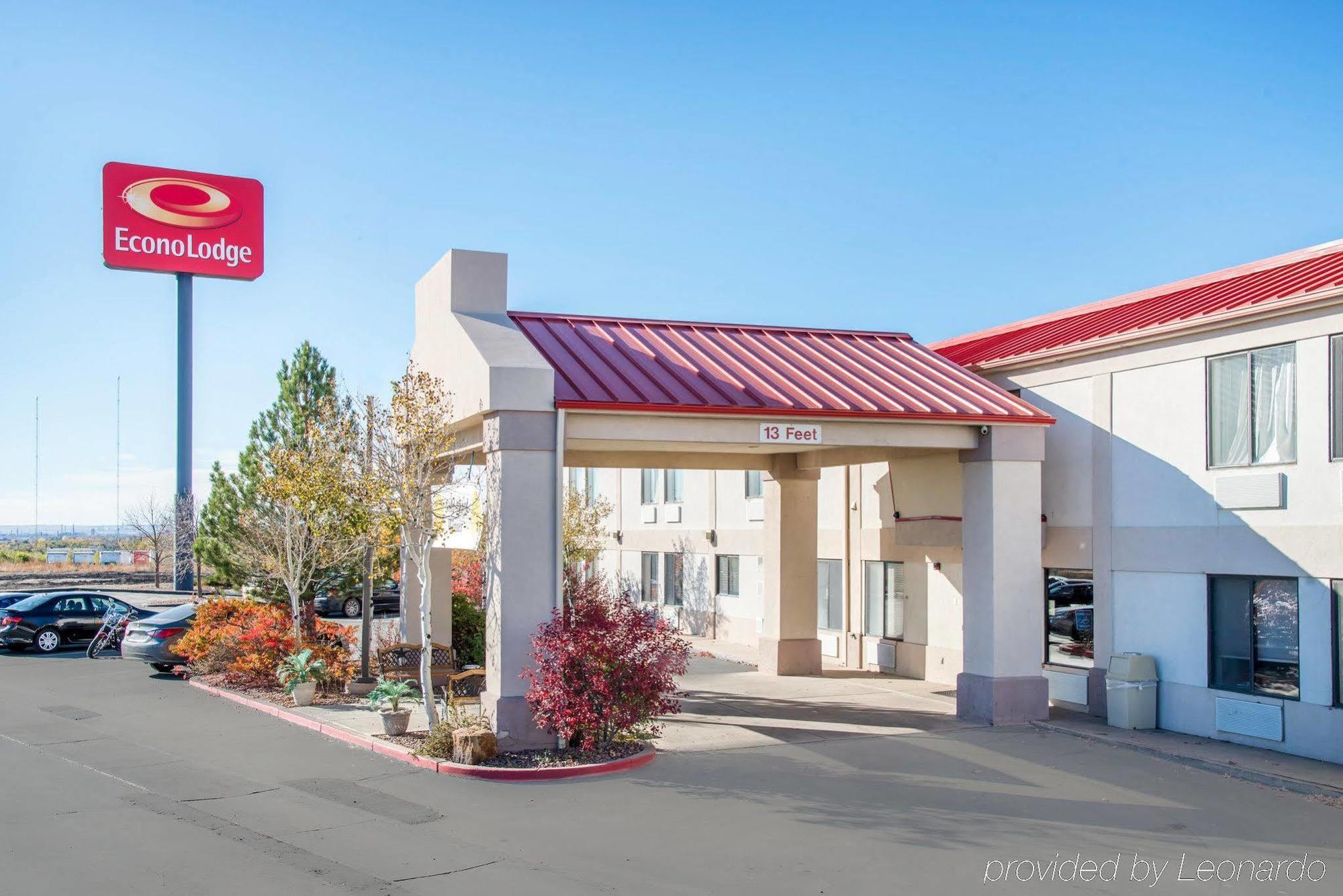 Econo Lodge Pueblo Esterno foto